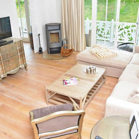 Villa "Johanna" Sellin - Wg13 Mit Kamin Und Zwei Balkonen Екстериор снимка