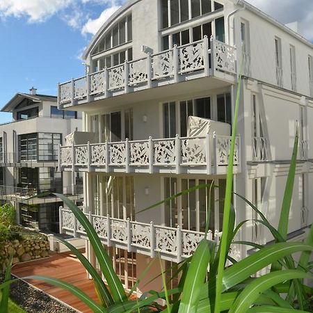 Villa "Johanna" Sellin - Wg13 Mit Kamin Und Zwei Balkonen Екстериор снимка