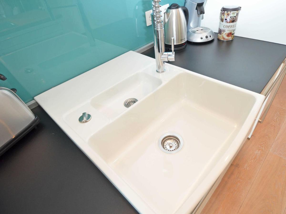 Villa "Johanna" Sellin - Wg13 Mit Kamin Und Zwei Balkonen Екстериор снимка