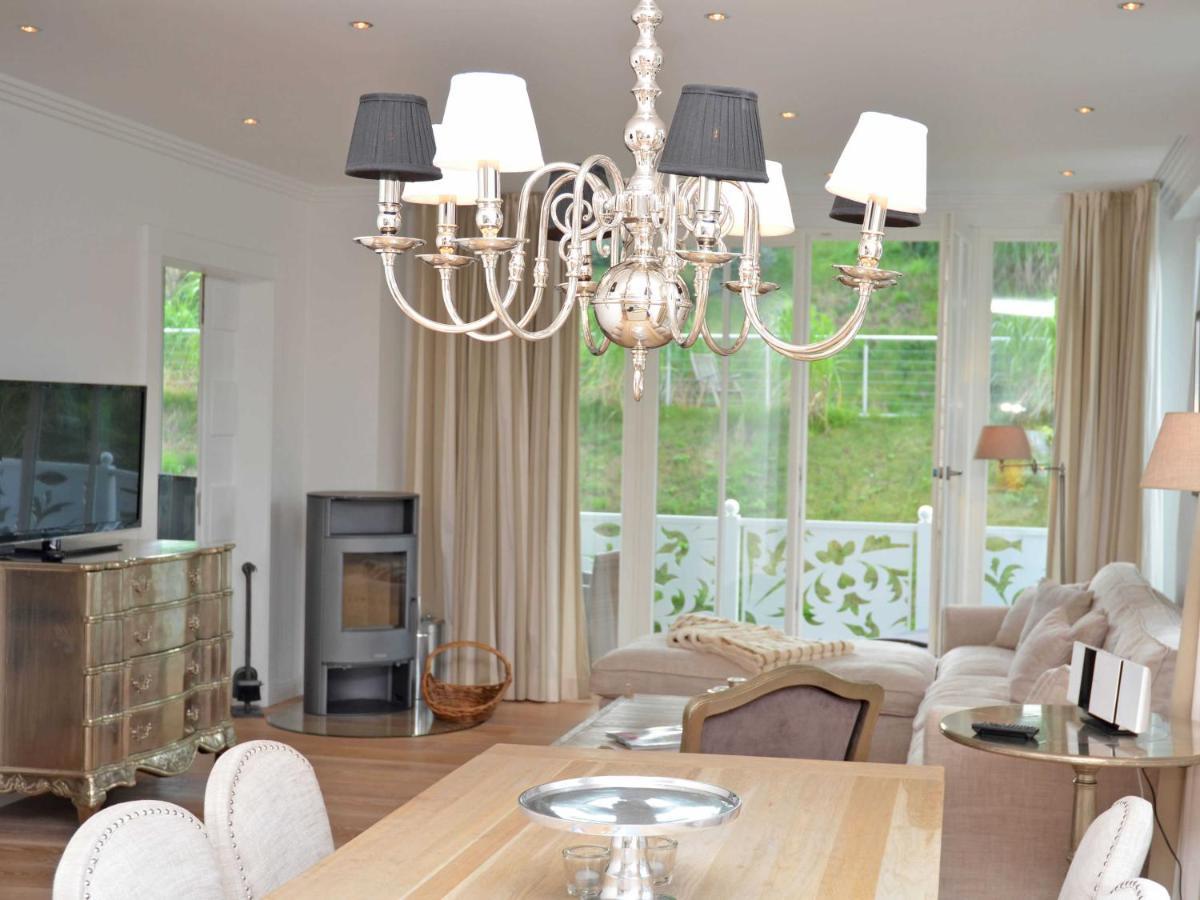 Villa "Johanna" Sellin - Wg13 Mit Kamin Und Zwei Balkonen Екстериор снимка